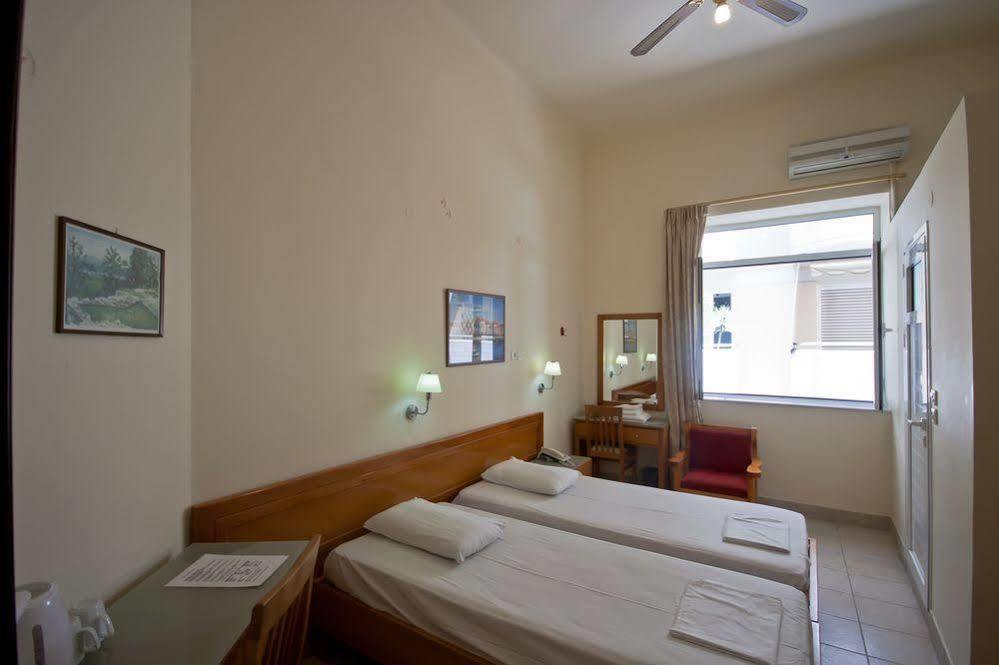Lena Hotel Heraklion  Exterior photo